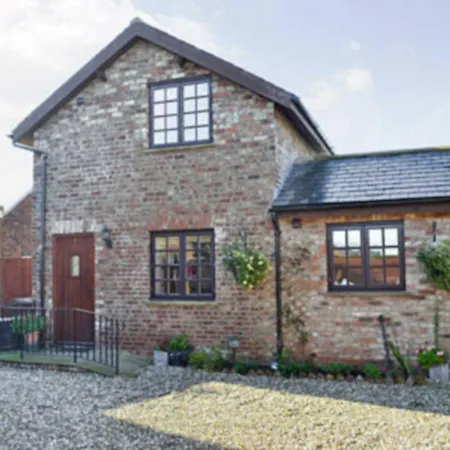 Thompsons Arms No1 * Flaxton